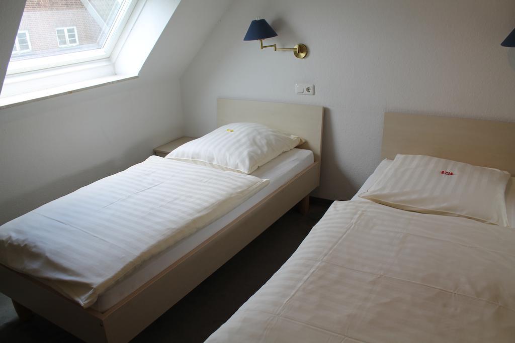 Gasthaus Zur Alten Eiche Hamburg Bagian luar foto